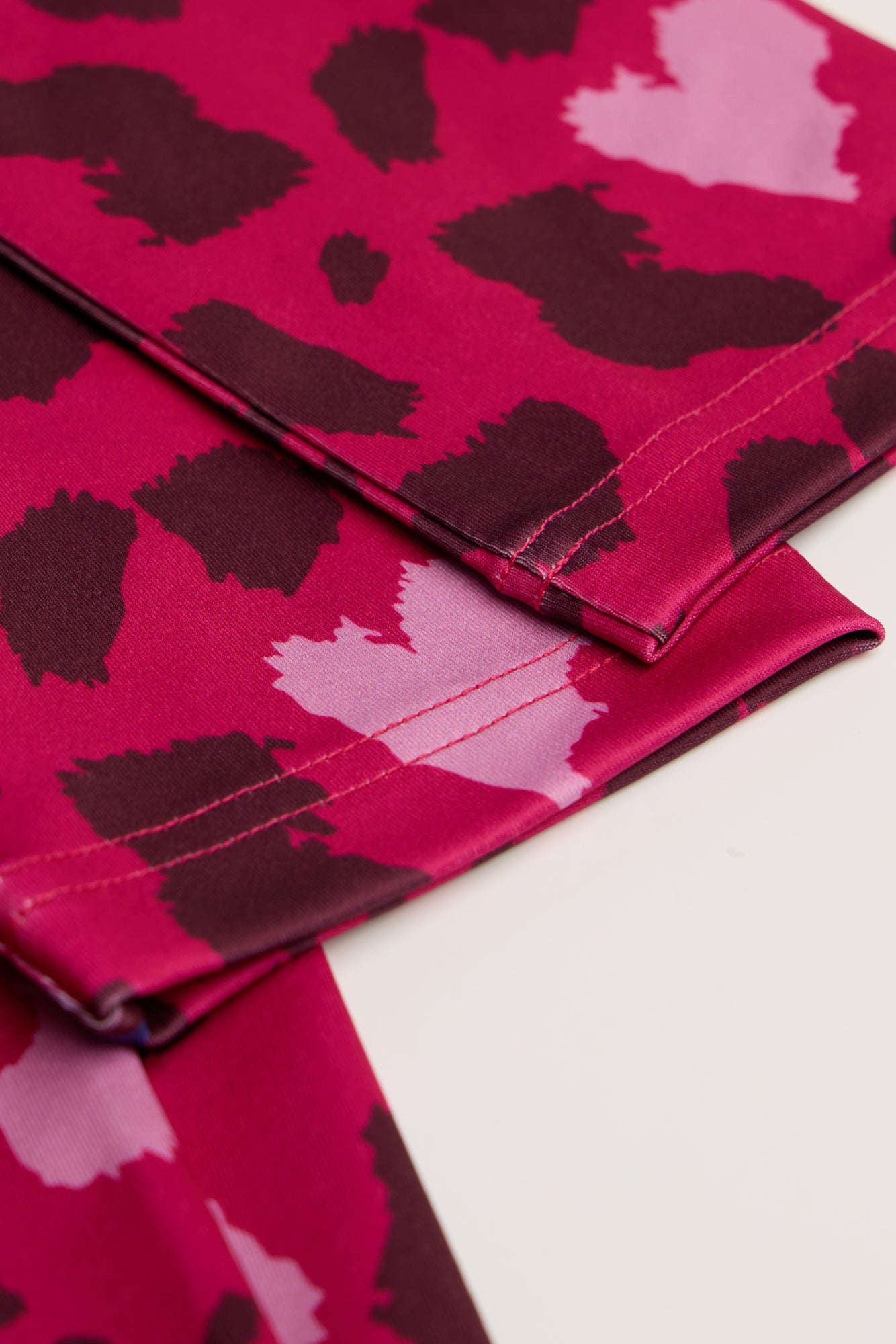 Hype Girls Pink Heart Leopard Leggings