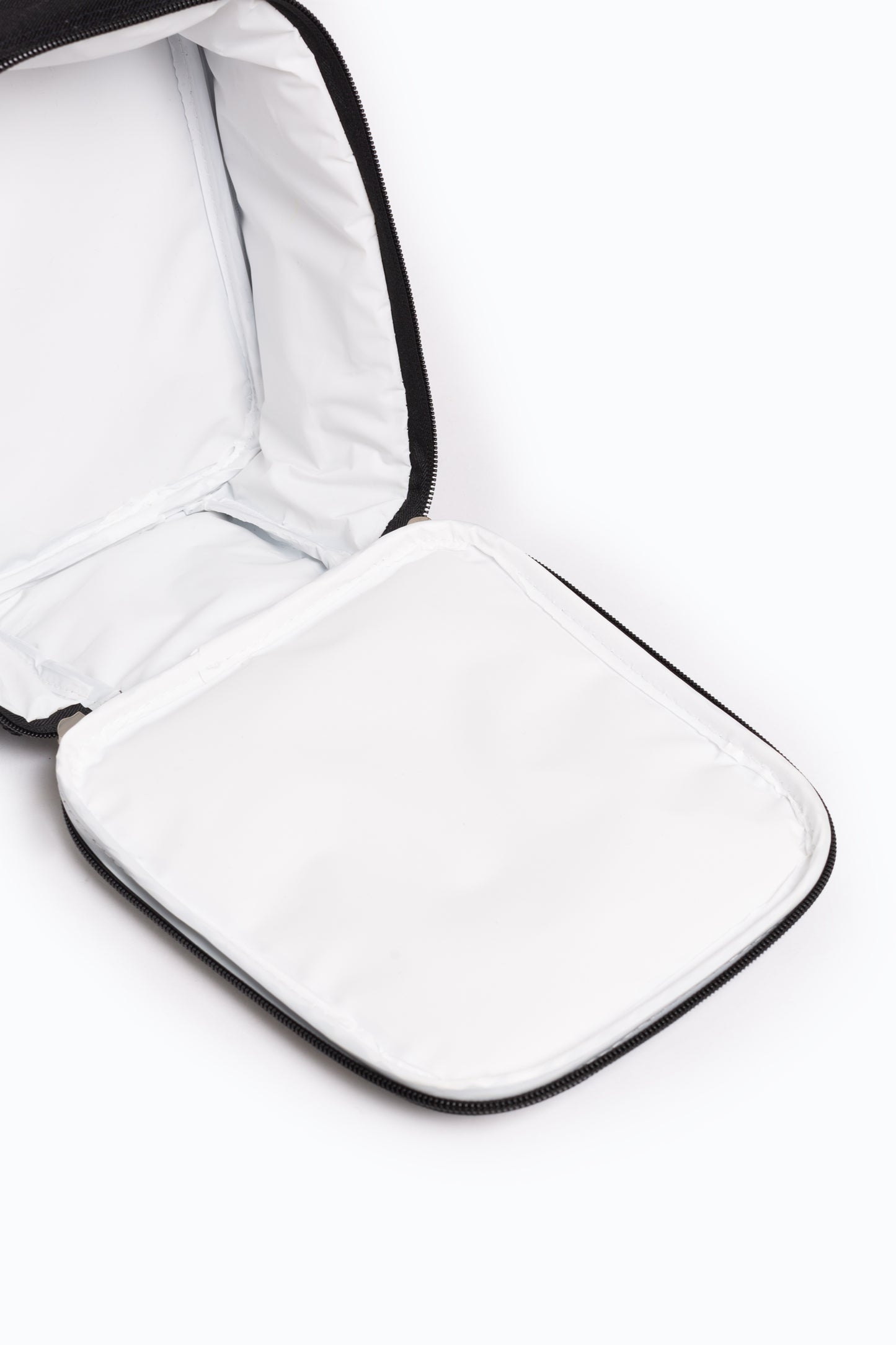 Hype Black Graffiti Heart Lunch Box