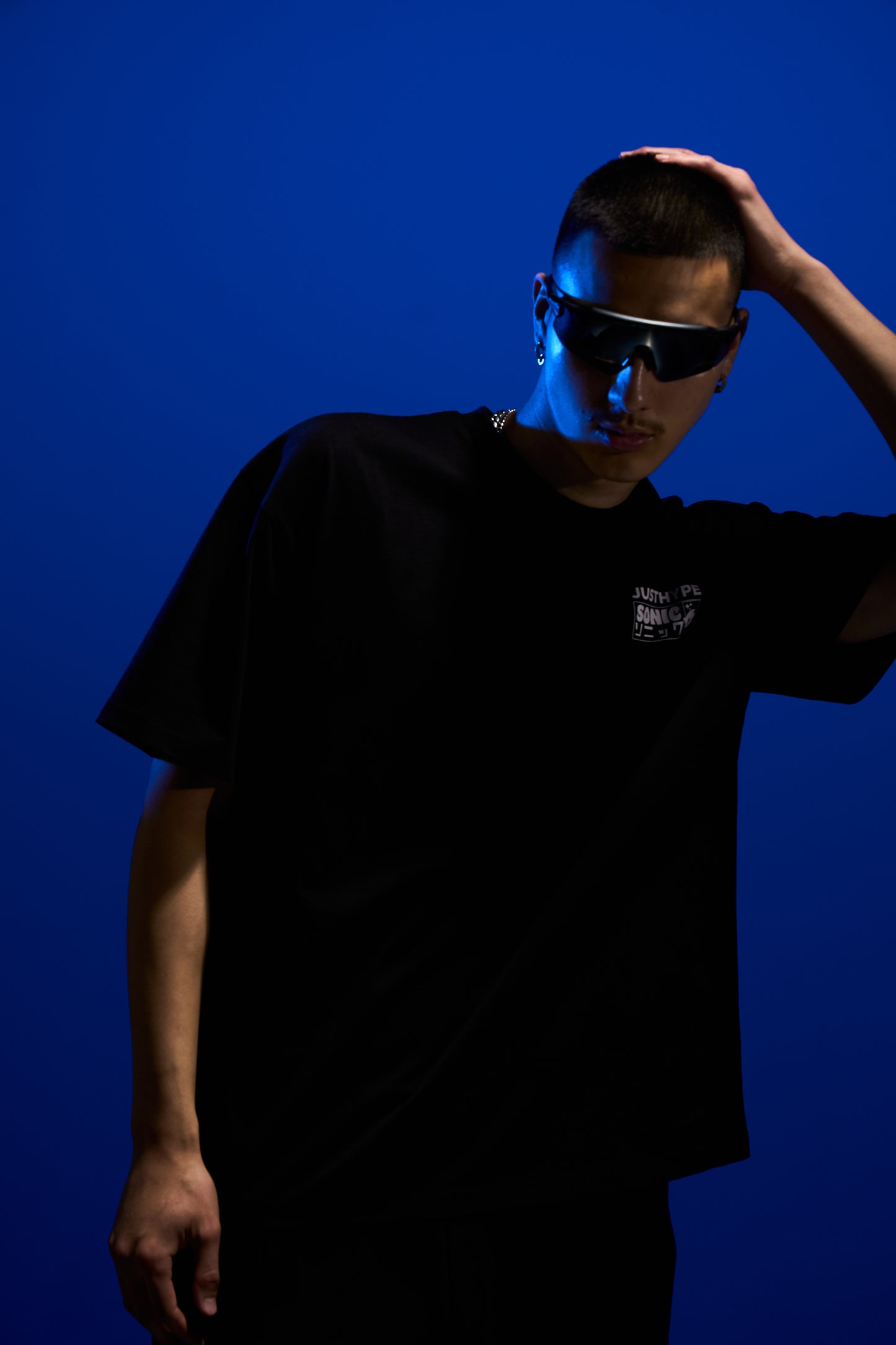 Hype x Sonic The Hedgehog™ Mens Black Retro Sonic T-Shirt