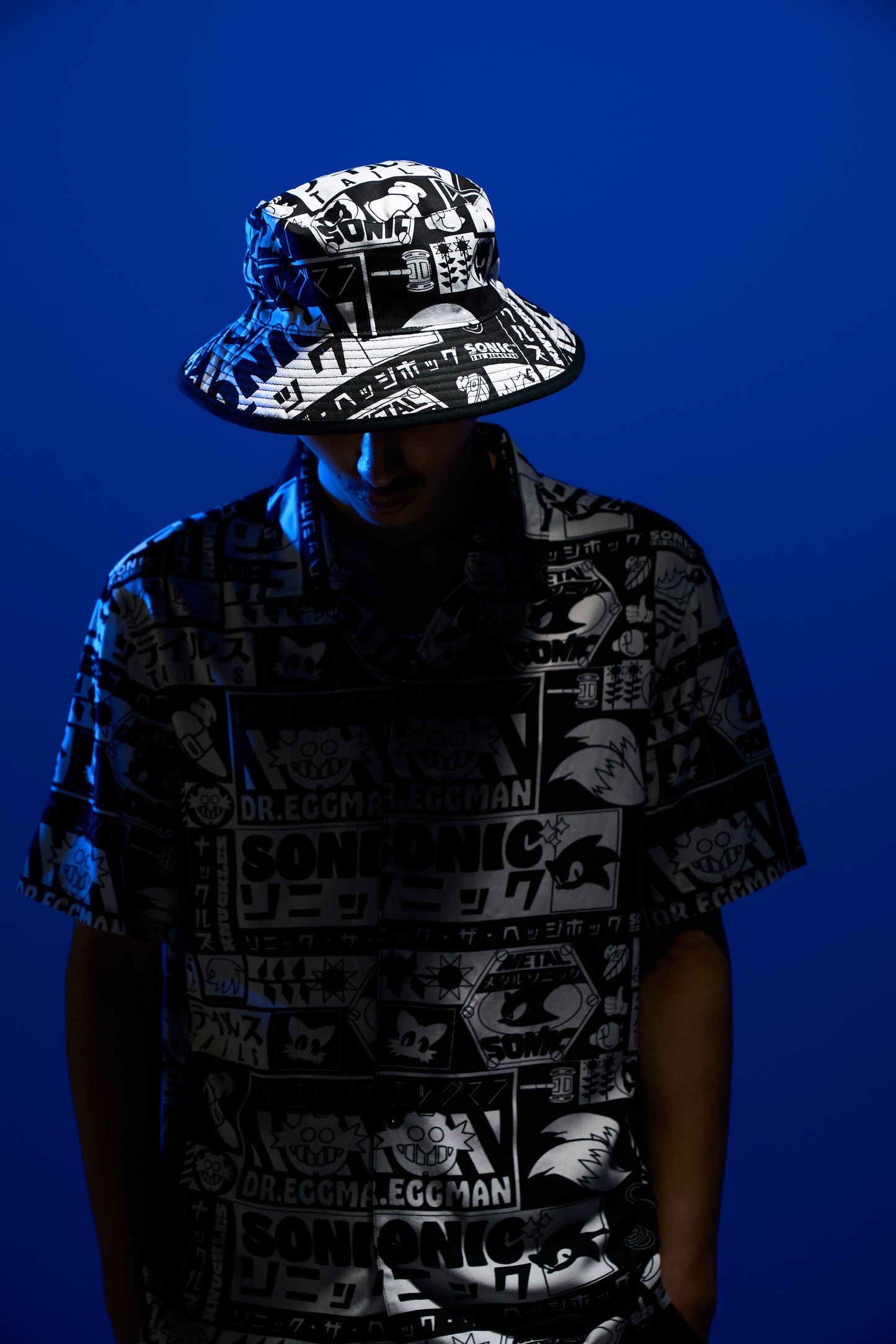 Hype x Sonic The Hedgehog™ Mens Black Retro Resort Shirt