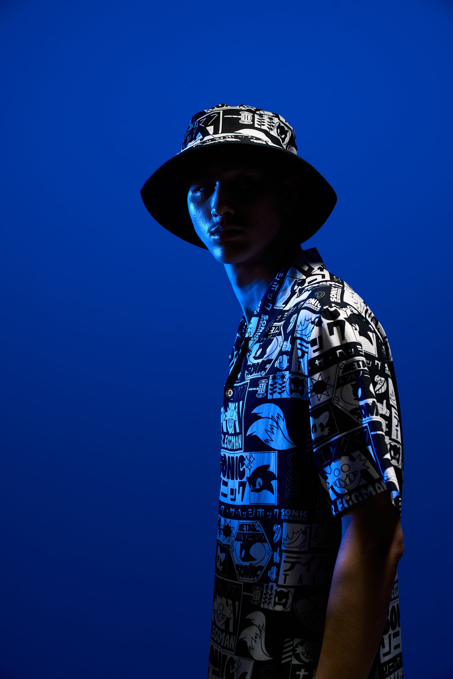 Hype x Sonic The Hedgehog™ Mens Black Retro Resort Shirt