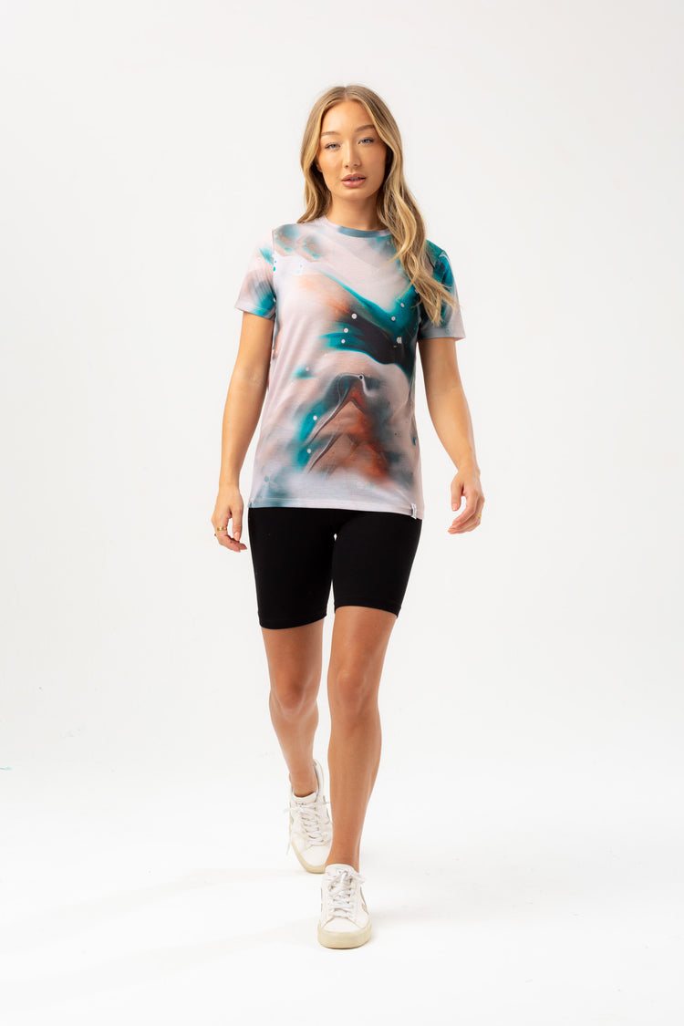 HYPE WOMENS MILK MARBLE JUSTHYPE WOVEN TAB T-SHIRT